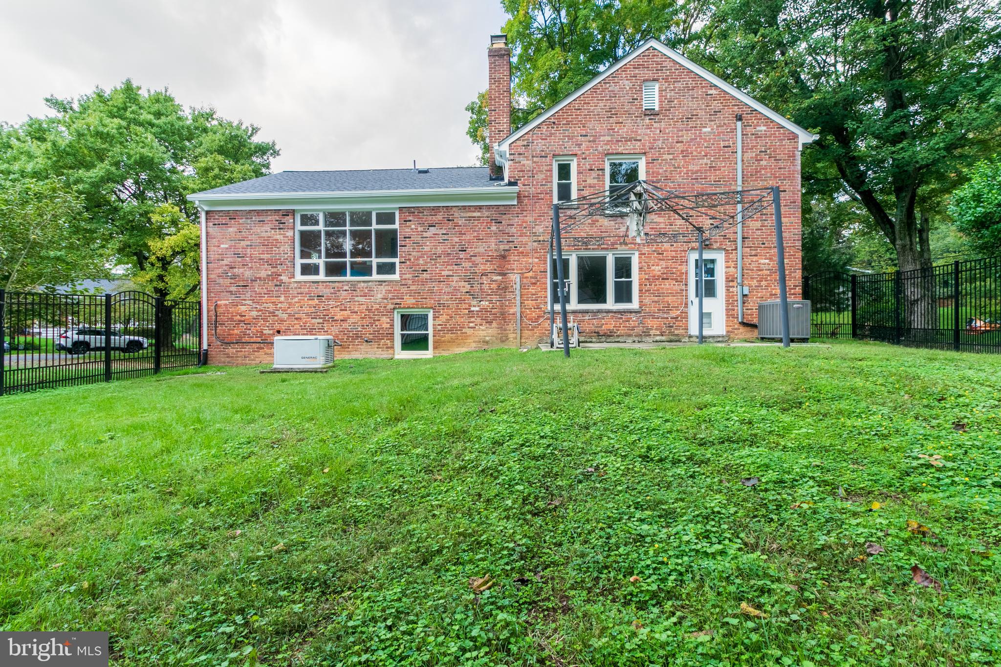9401 Byeforde Road Kensington, MD 20895 - Photo 31 of 36 Gallery Image 31