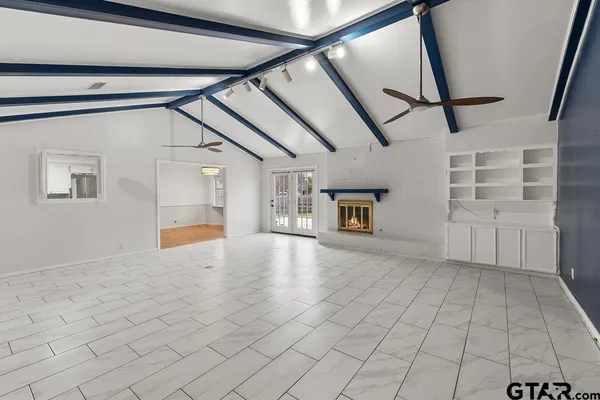 $2,850 | 811 Trenton Drive, Tyler, TX 75703