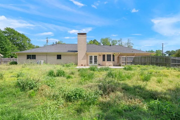$2,500 | 811 Trenton Drive, Tyler, TX 75703