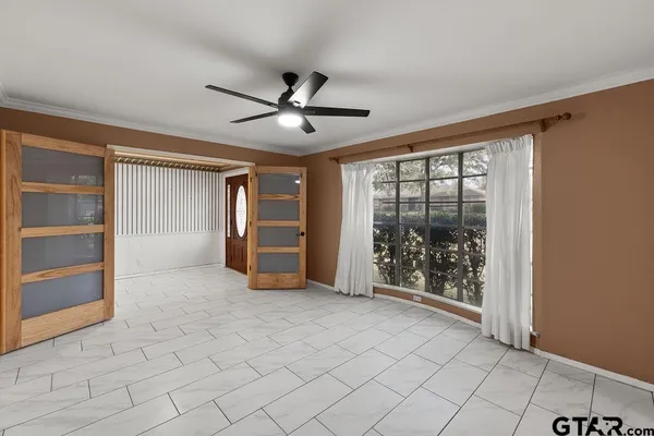 $2,850 | 811 Trenton Drive, Tyler, TX 75703