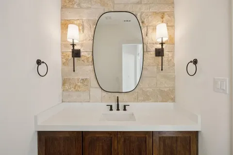 $920,500 | 3035 Stonebriar Drive, Waxahachie, TX 75165