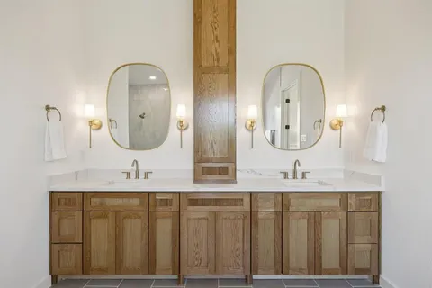 $920,500 | 3035 Stonebriar Drive, Waxahachie, TX 75165