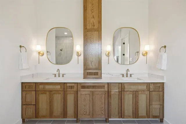 $920,500 | 3035 Stonebriar Drive, Waxahachie, TX 75165