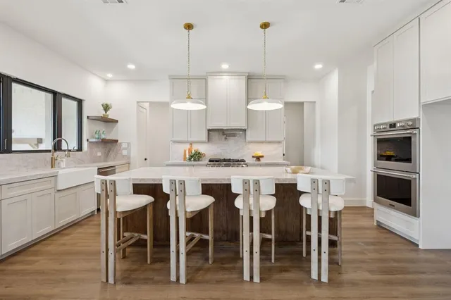 $920,500 | 3035 Stonebriar Drive, Waxahachie, TX 75165