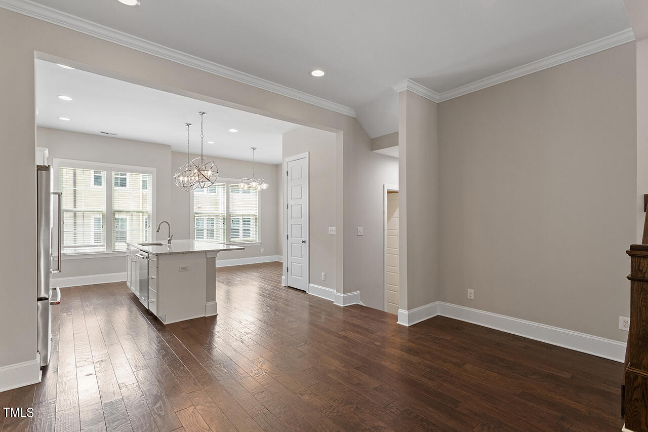 836 Bankston Woods Way Raleigh, NC 27609 - Photo 14 of 47 836 Bankston Woods Way_12 Dining 2