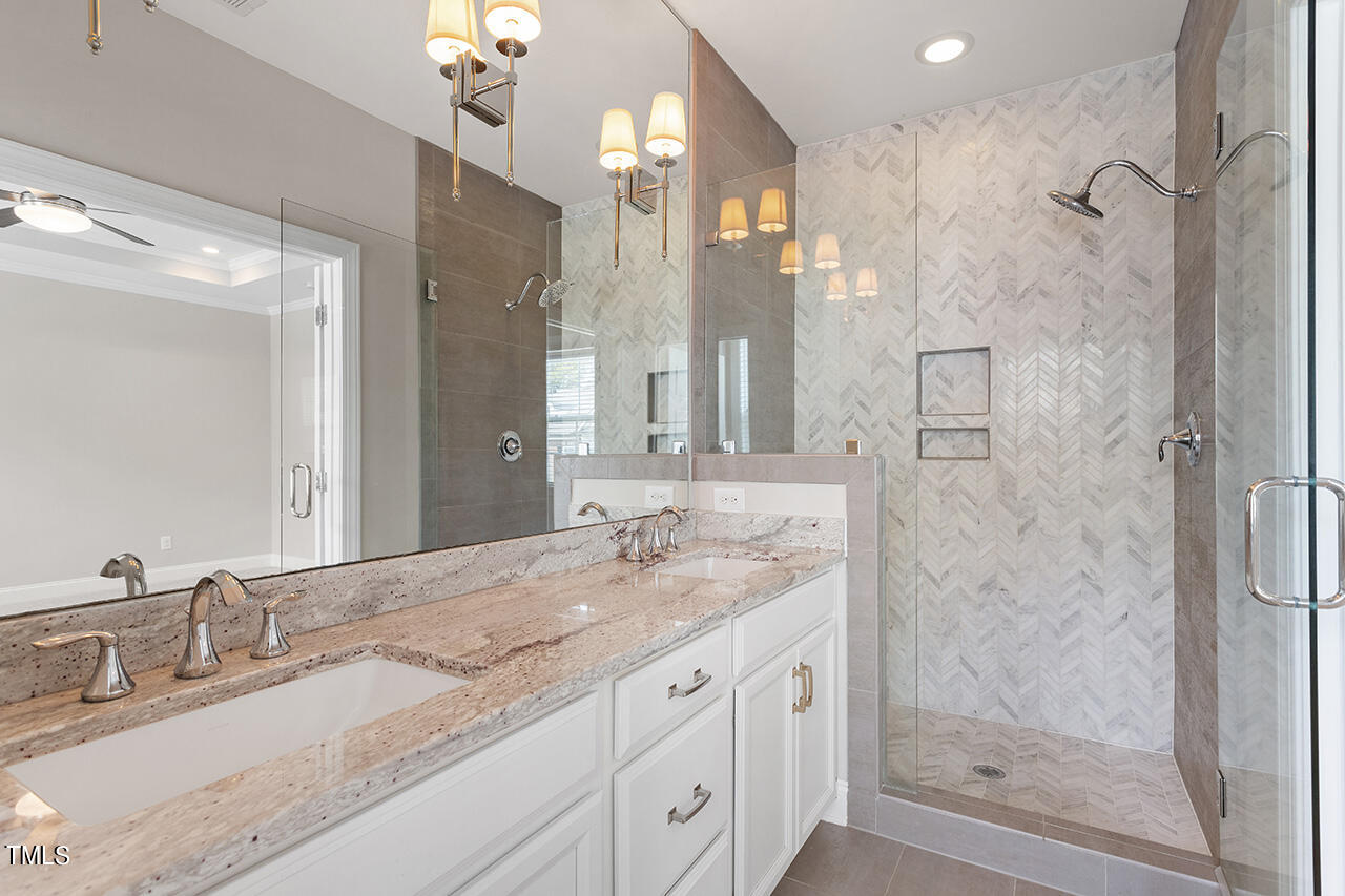 836 Bankston Woods Way Raleigh, NC 27609 - Photo 33 of 47 836 Bankston Woods Way_39 Master Bath