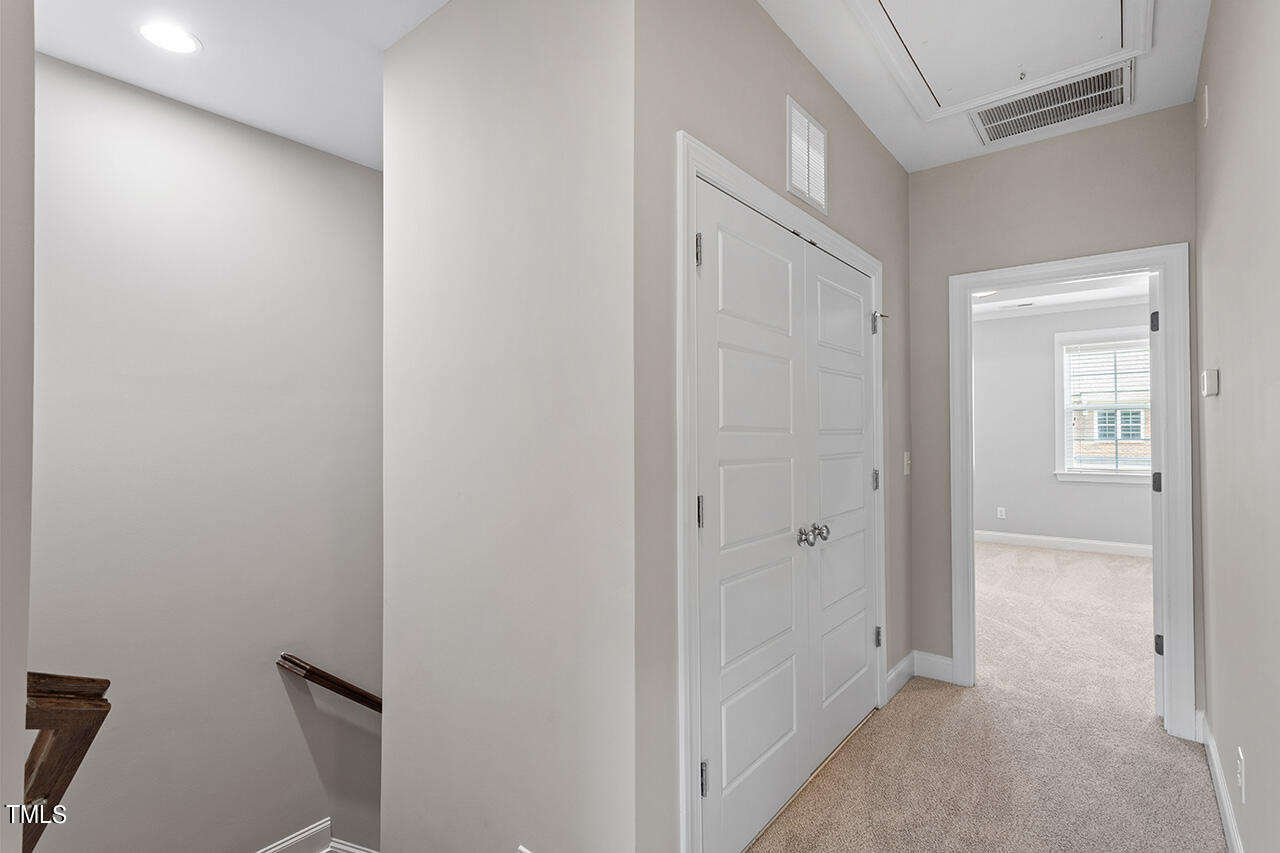 836 Bankston Woods Way Raleigh, NC 27609 - Photo 34 of 47 836 Bankston Woods Way_28 Up Hall 2