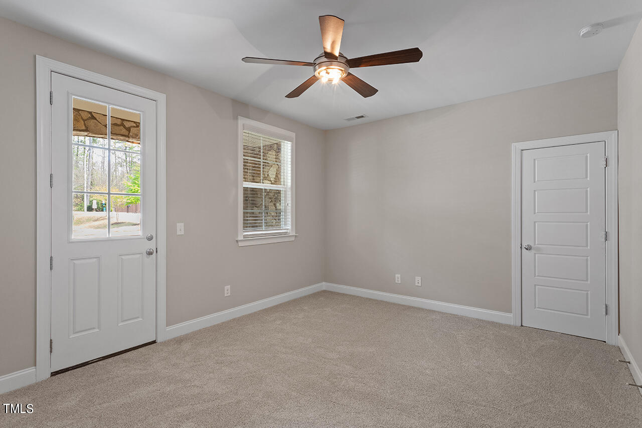 836 Bankston Woods Way Raleigh, NC 27609 - Photo 43 of 47 836 Bankston Woods Way_25 Lower Bed 2