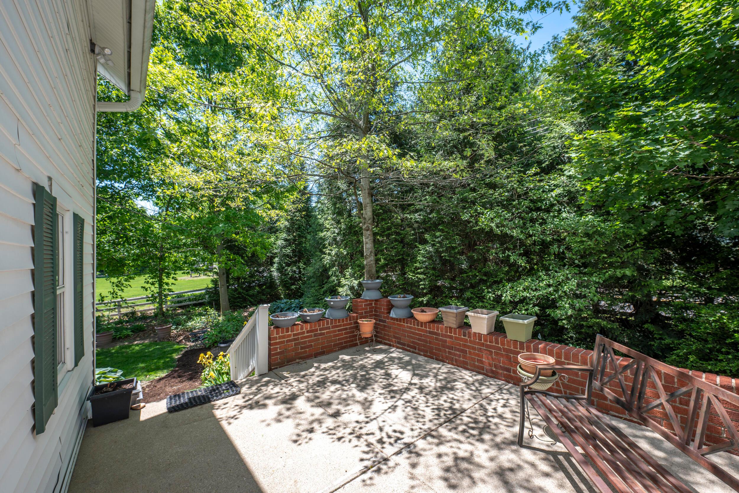 5352 Olentangy River Road Columbus, OH 43235 - Photo 6 of 38