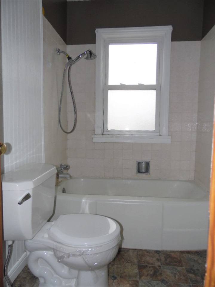 309 Barbara Road Pekin, IL 61554 - Photo 17 of 23 Gallery Image 17