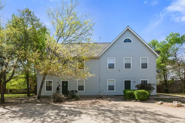 $1,295 | 2908 Whisper Oaks Lane, Unit C, Georgetown, TX 78628