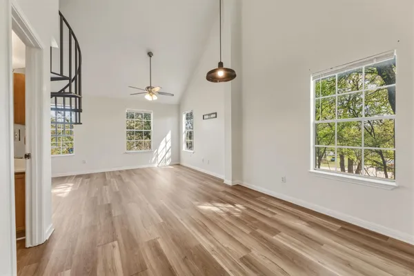 $1,295 | 2908 Whisper Oaks Lane, Unit C, Georgetown, TX 78628