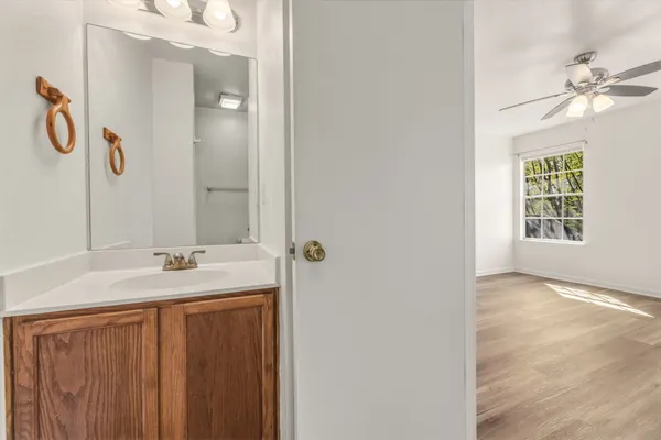 $1,295 | 2908 Whisper Oaks Lane, Unit C, Georgetown, TX 78628