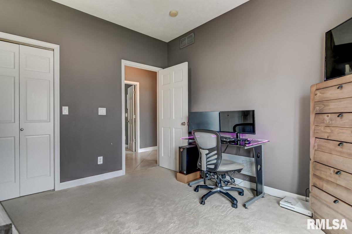 911 Deerfield Road Chatham, IL 62629 - Photo 29 of 45 Gallery Image 29