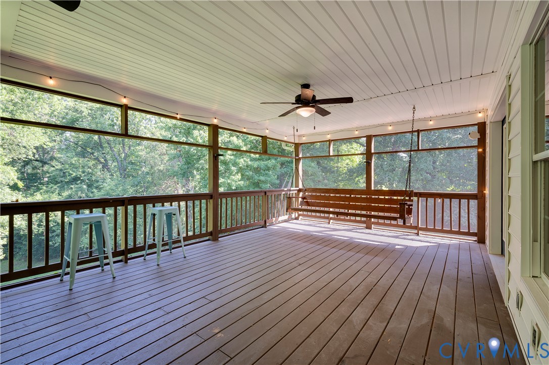542 Ampthill Road Cartersville, VA 23027 - Photo 17 of 59 Screened Porch