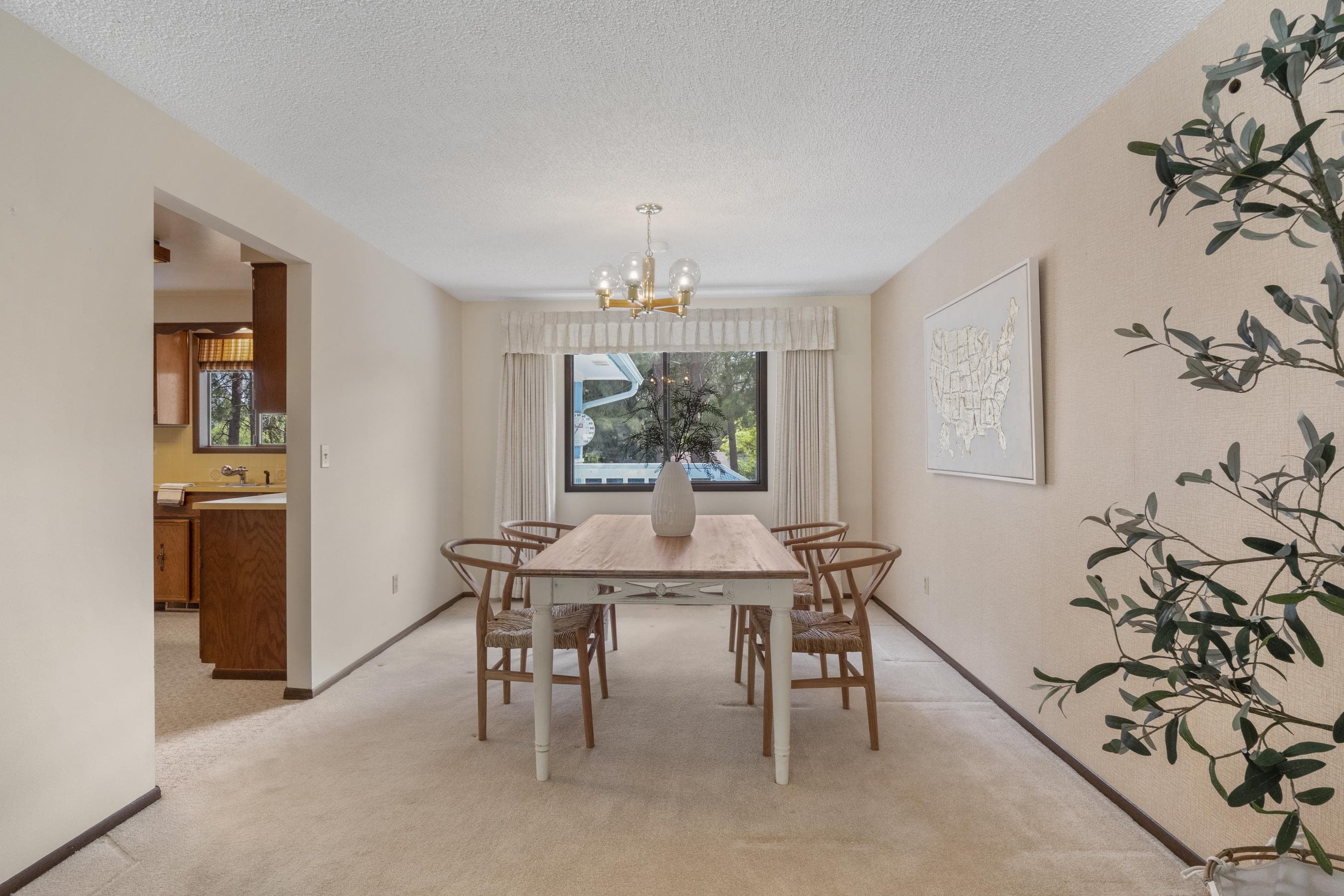 4523 South Skipworth Road Spokane, WA 99206 - Photo 10 of 46 Gallery Image 10
