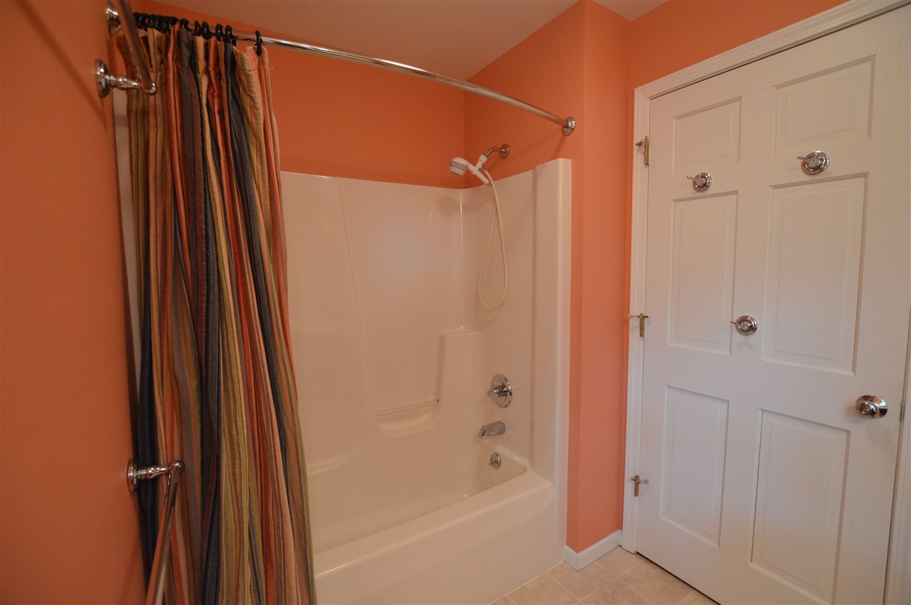718 Bloomfield Road Traverse City, MI 49686 - Photo 53 of 82 1851260-52.JPG
