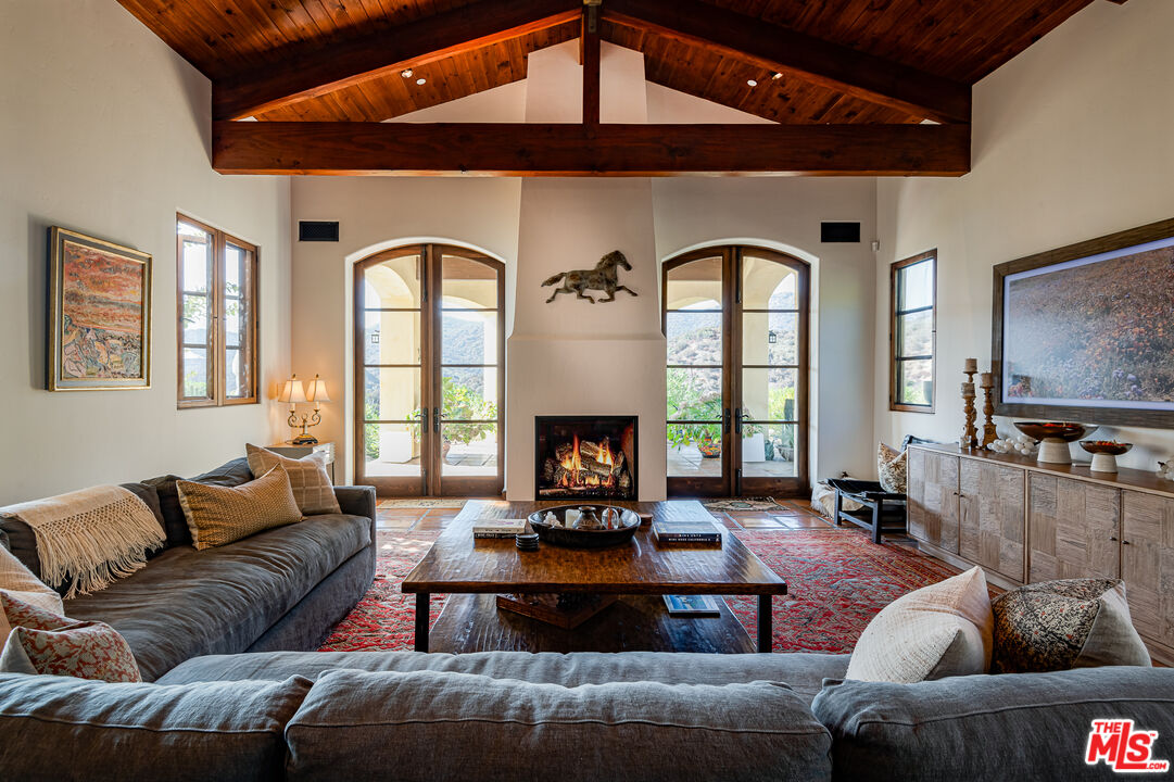 1101 Cold Canyon Road Calabasas, CA 91302 - Photo 14 of 60