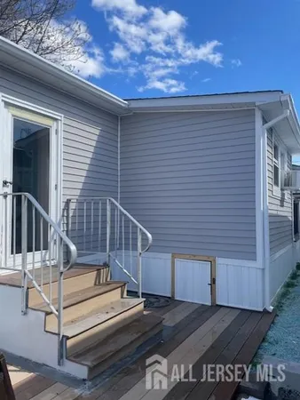 $120,000 | 29 Freddie Avenue, Avenel, NJ 07001