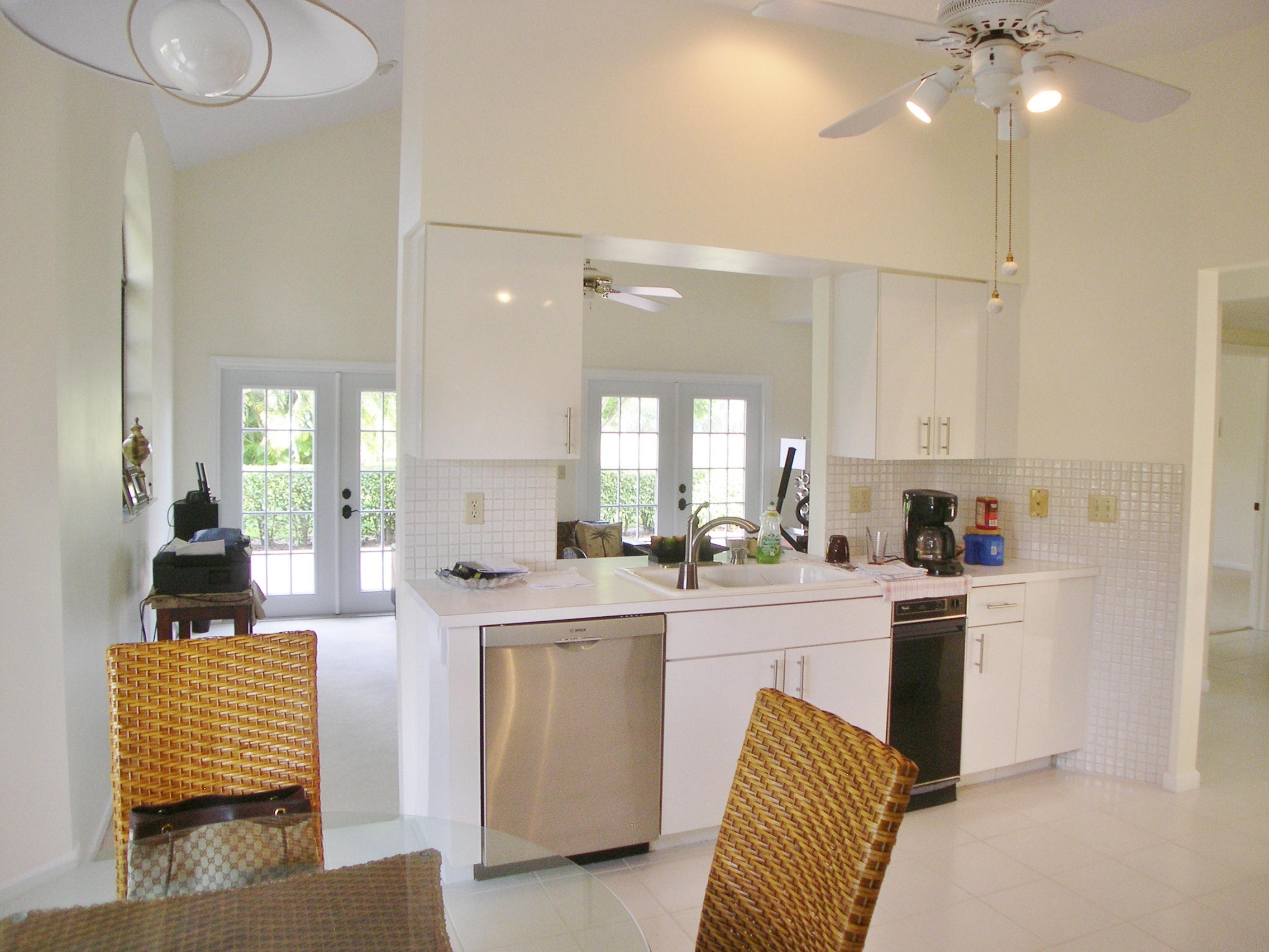 23113 Via Stel Boca Raton, FL 33433 - Photo 6 of 23 Kitchen.