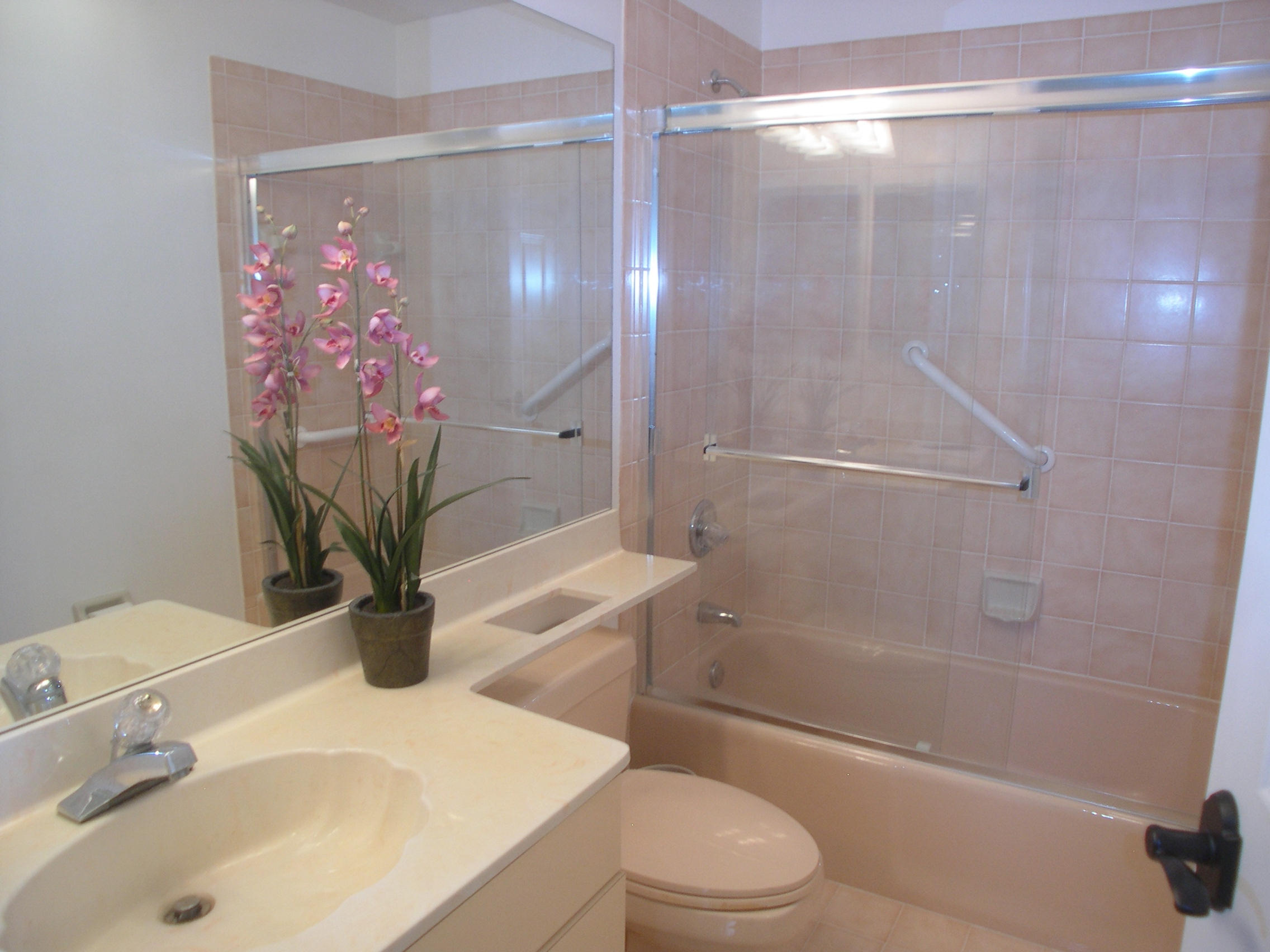 23113 Via Stel Boca Raton, FL 33433 - Photo 7 of 23 Second Bath
