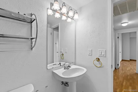 $265,000 | 7877 East Mississippi Avenue, Unit 402, Denver, CO 80247
