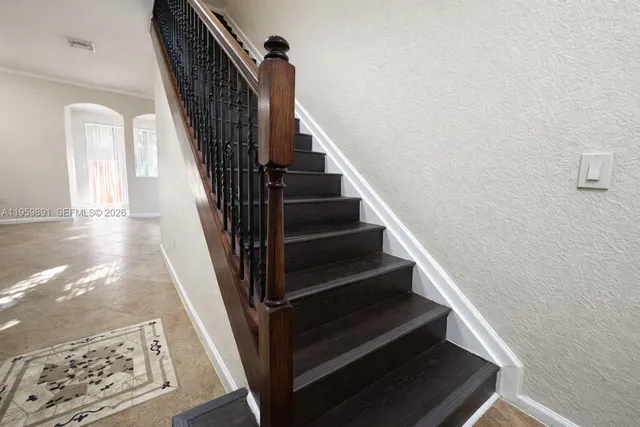 $2,600 | 21219 Northwest 14th Place, Unit 825, Miami Gardens, FL 33169