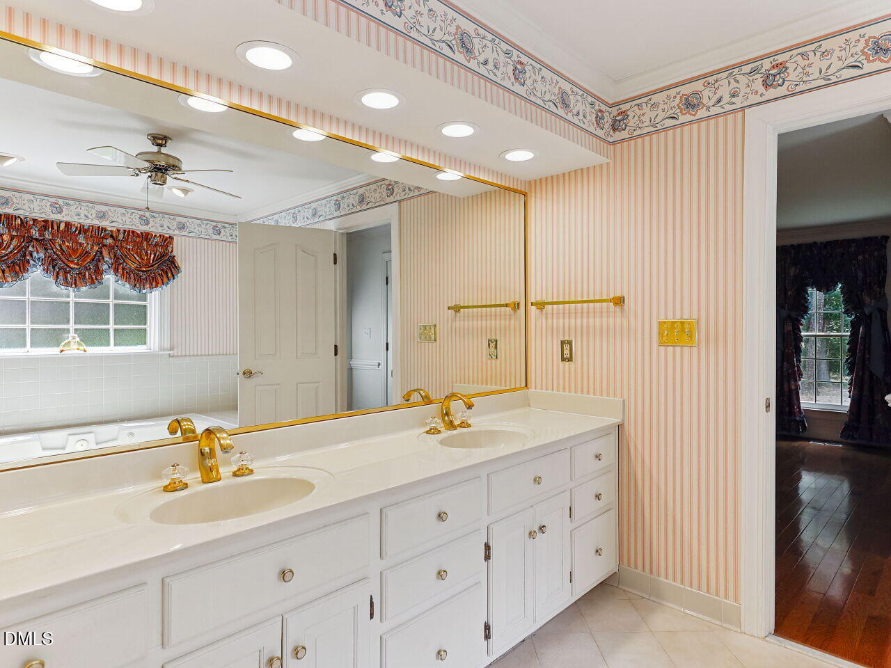 1607 Cash Road Creedmoor, NC 27522 - Photo 22 of 50 024-1280x960-master-bathroom
