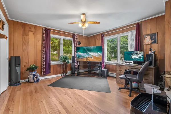 $259,900 | 207 Maumee Street, Jonesville, MI 49250