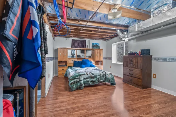 $259,900 | 207 Maumee Street, Jonesville, MI 49250