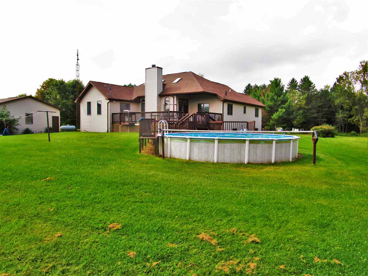 3660 Lansing Road Bancroft, MI 48414 - Photo 26 of 31 31284153-25.JPG