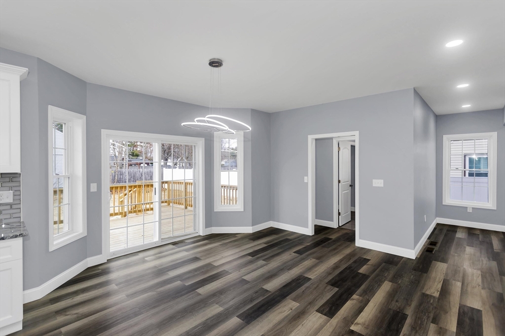 1220 Bay Street Springfield, MA 01109 - Photo 11 of 38