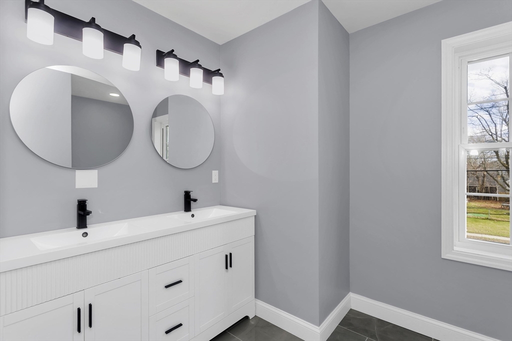 1220 Bay Street Springfield, MA 01109 - Photo 20 of 38