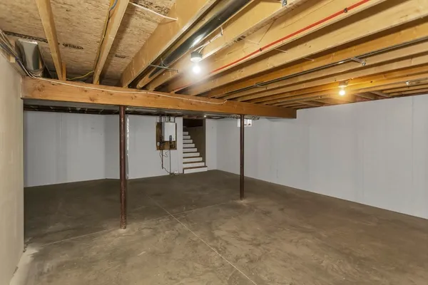 $529,000 | 1220 Bay Street, Springfield, MA 01109