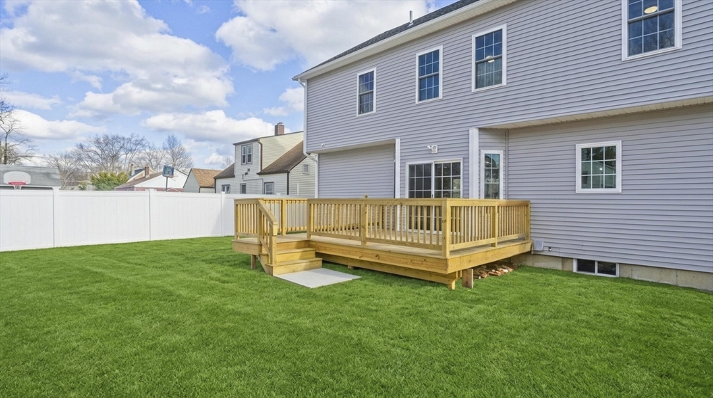 1220 Bay Street Springfield, MA 01109 - Photo 33 of 38