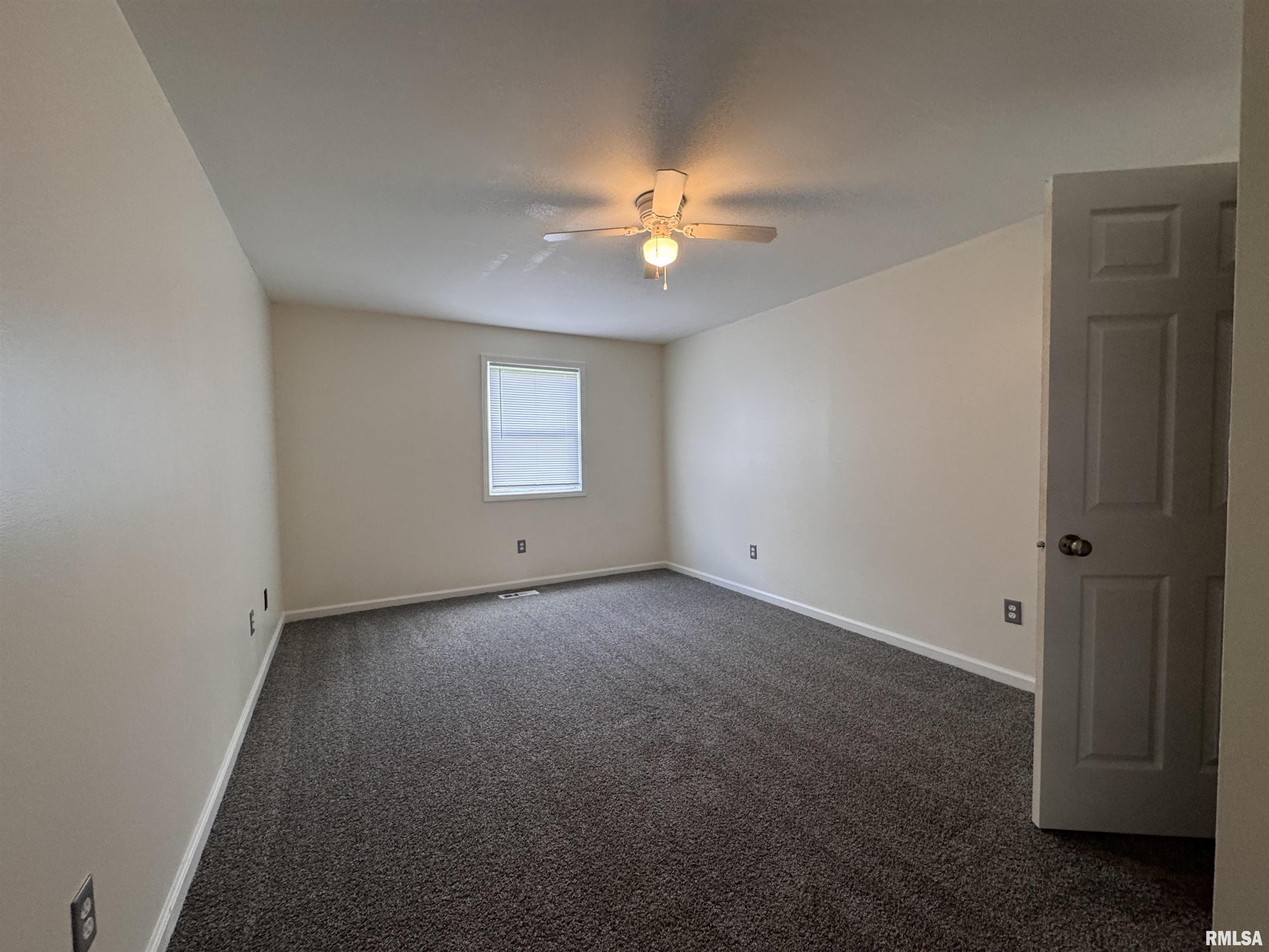 424 West Wheeler Street Macomb, IL 61455 - Photo 13 of 17