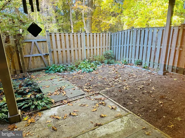 $2,500 | 10028 Maple Leaf Drive, Gaithersburg, MD 20886