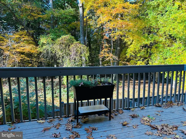 $2,500 | 10028 Maple Leaf Drive, Gaithersburg, MD 20886