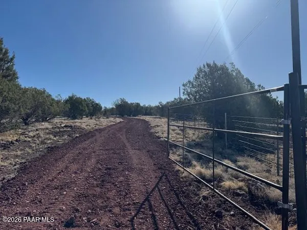 $25,000 | 467 West Edgewood Drive, Williams, AZ 86046