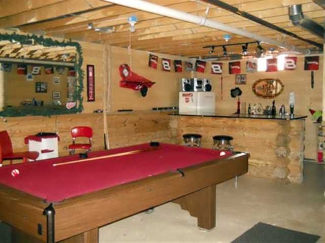 7405 Babcock Road Lexington, MI 48450 - Photo 24 of 28 31050538-23.JPG