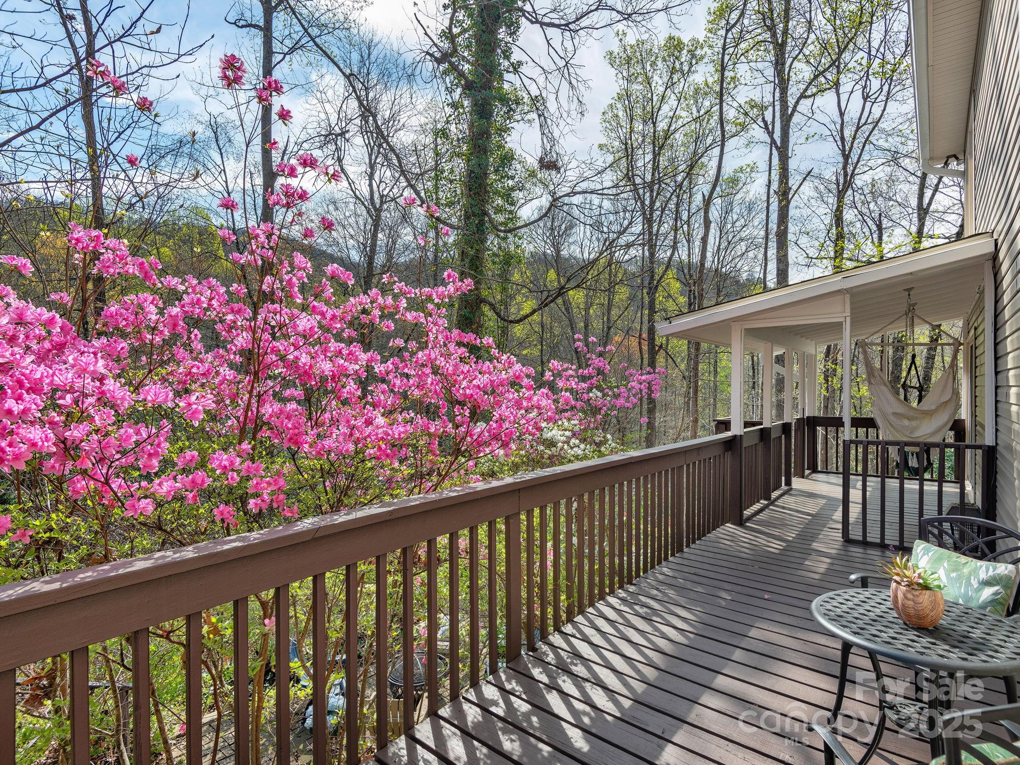1469 Old Fort Road Fairview, NC 28730 - Photo 5 of 26 Gallery Image 5
