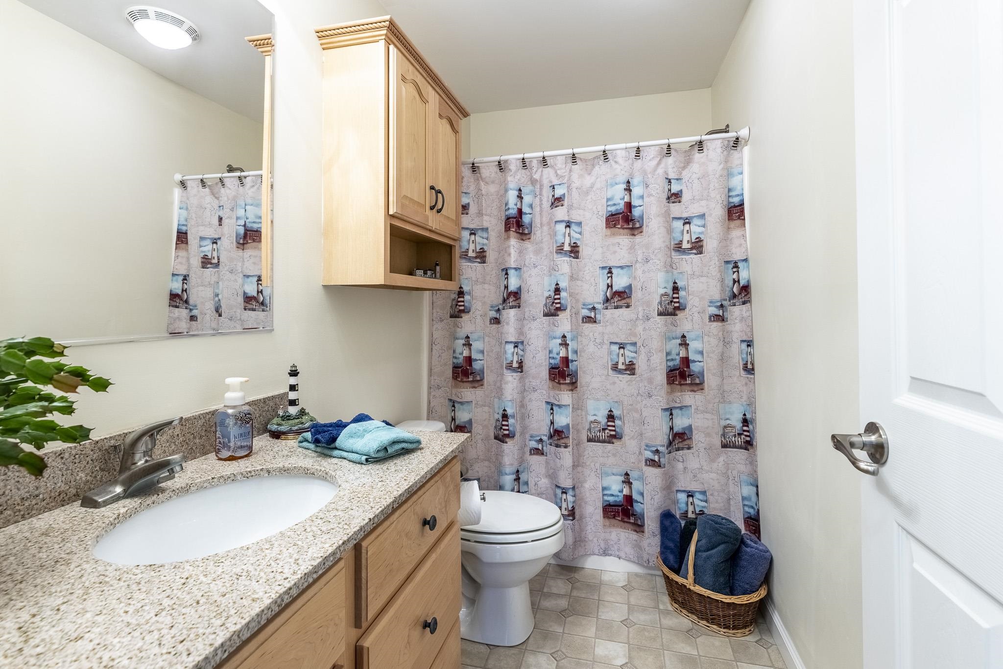 252 Butternut Road Hartford, VT 05001 - Photo 22 of 28 Gallery Image 22