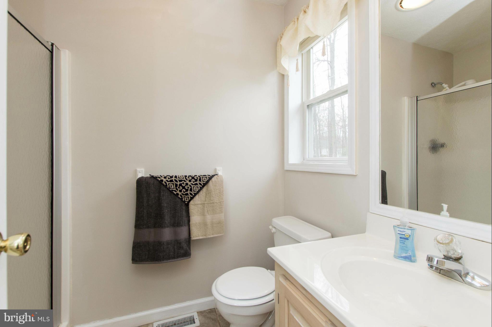 1 Locust Road Aberdeen, MD 21001 - Photo 13 of 30 1st Master Bath