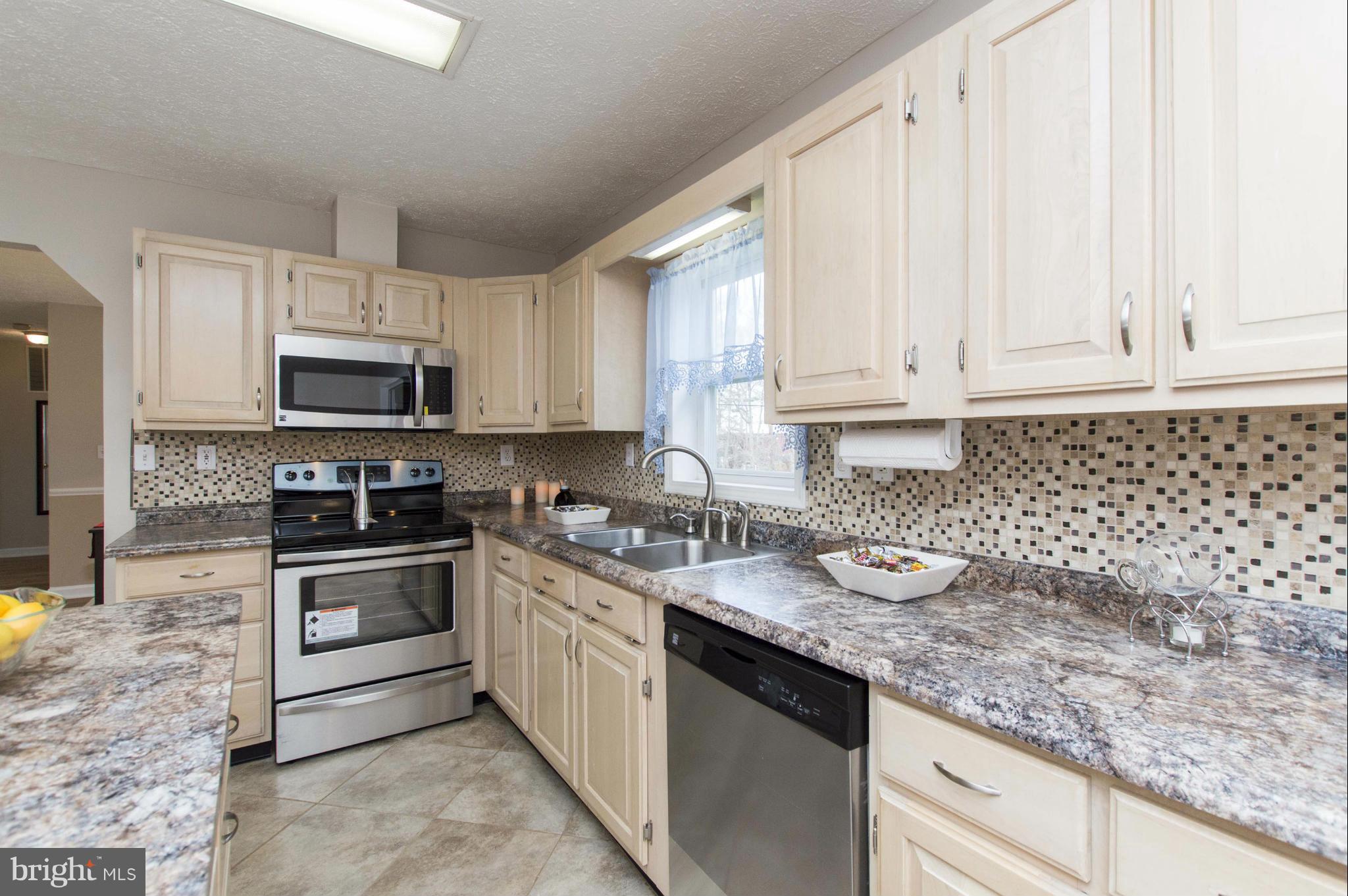 1 Locust Road Aberdeen, MD 21001 - Photo 8 of 30 Kitchen