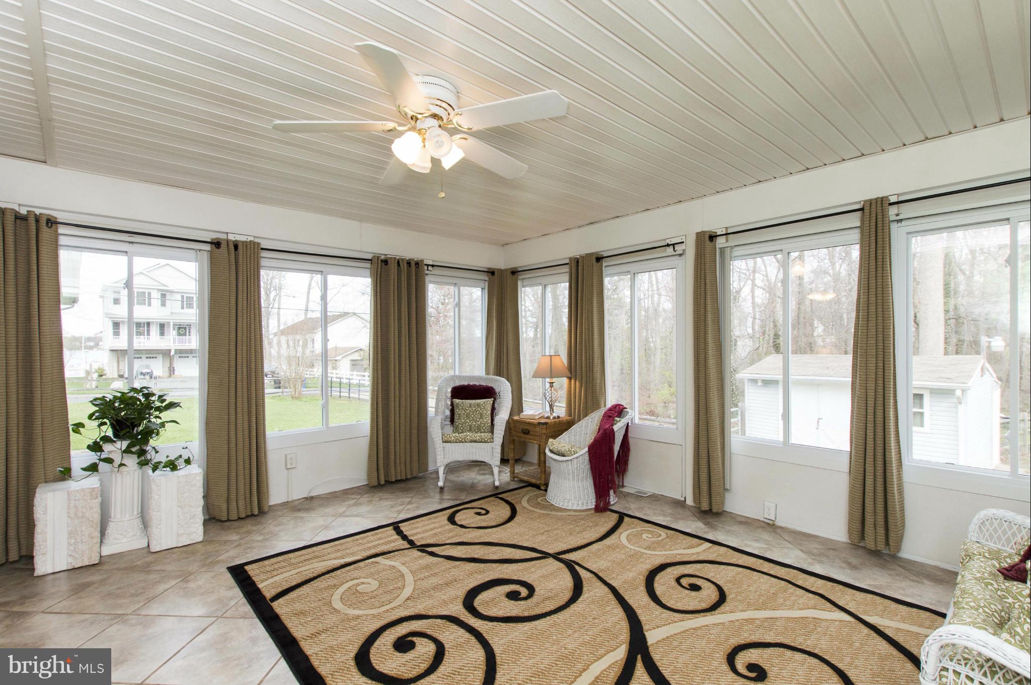 1 Locust Road Aberdeen, MD 21001 - Photo 10 of 30 Sunroom