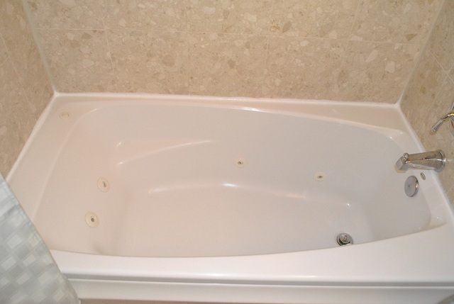 720 West Gordon Terrace, Unit 5H Chicago, IL 60613 - Photo 8 of 16