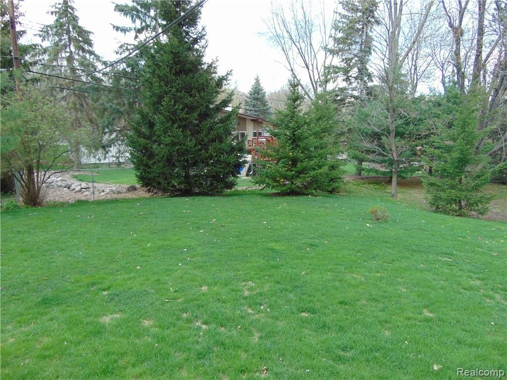 2700 Mohawk Lane Rochester Hills, MI 48306 - Photo 73 of 83