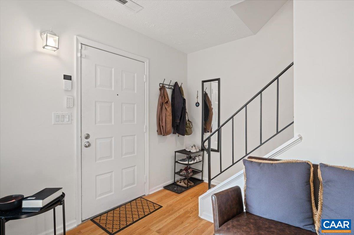 623 Bailey Road Charlottesville, VA 22903 - Photo 11 of 30