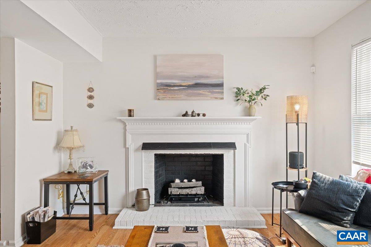 623 Bailey Road Charlottesville, VA 22903 - Photo 5 of 30