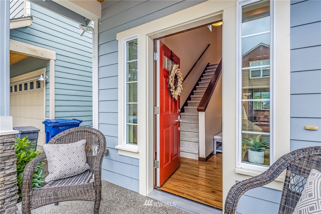 413 203rd Place Southeast Bothell, WA 98012 - Photo 5 of 38 a view of balcony with furniture